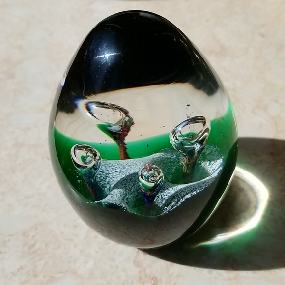 Blown glass paperweight - Picture 7 of 7